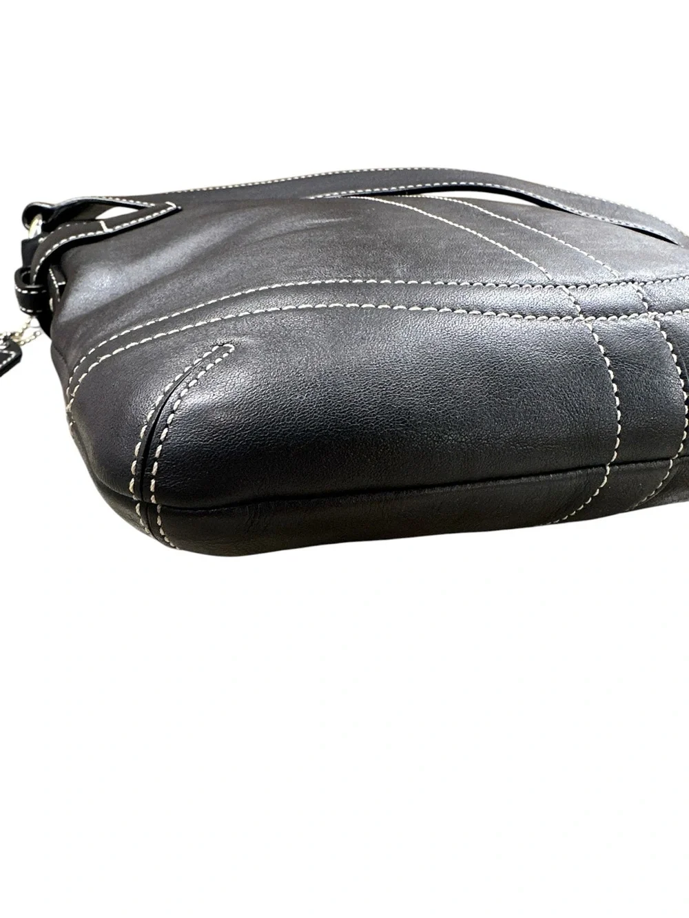 Vintage Coach Soho Black Leather Slim Shoulder Bag G05S-1453 w/ silver hardware